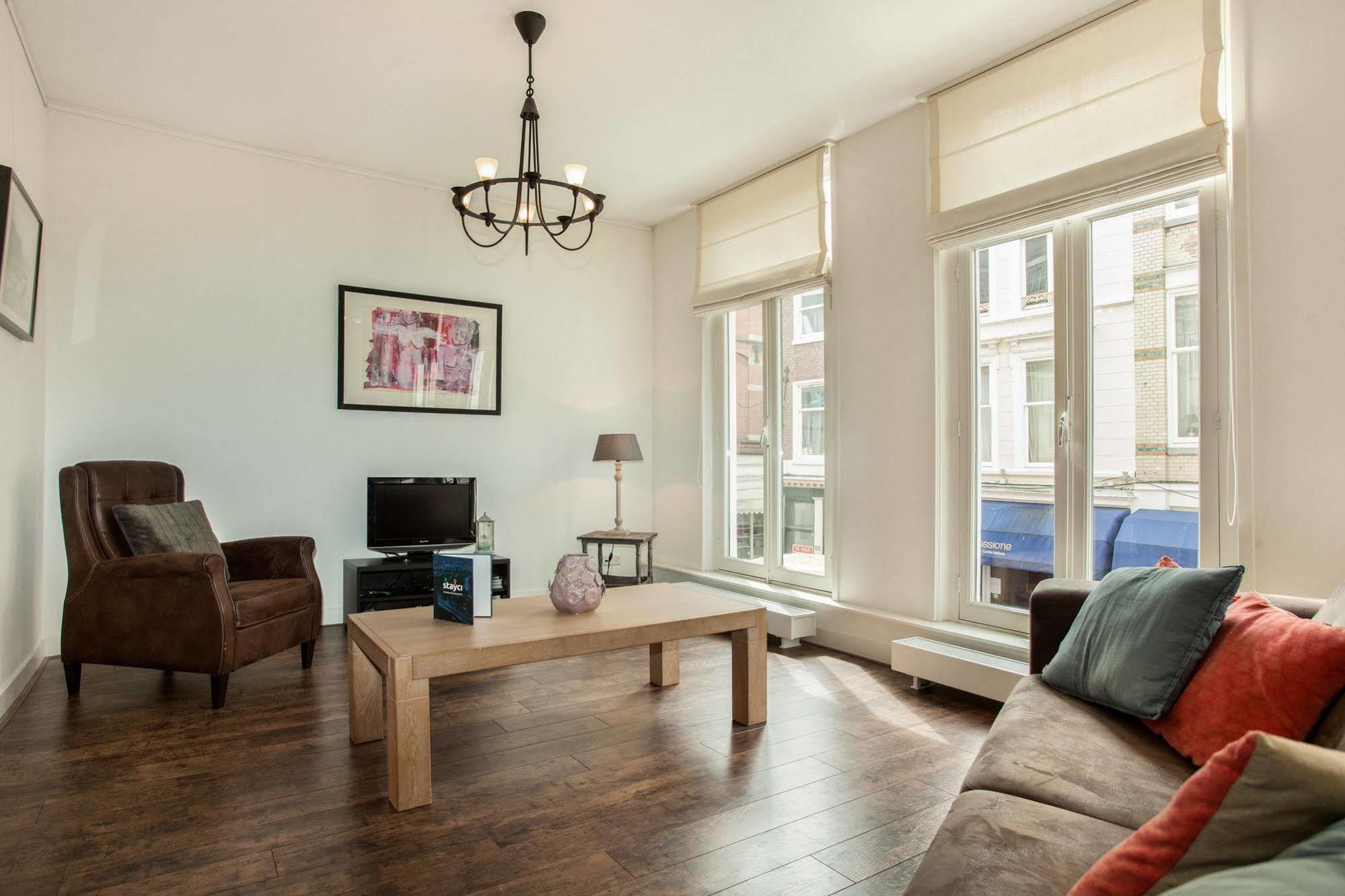 Stayci Serviced Apartments Noordeinde La Haya Exterior foto